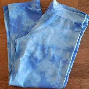 Shakti active wear Tie-Dye Capri pants